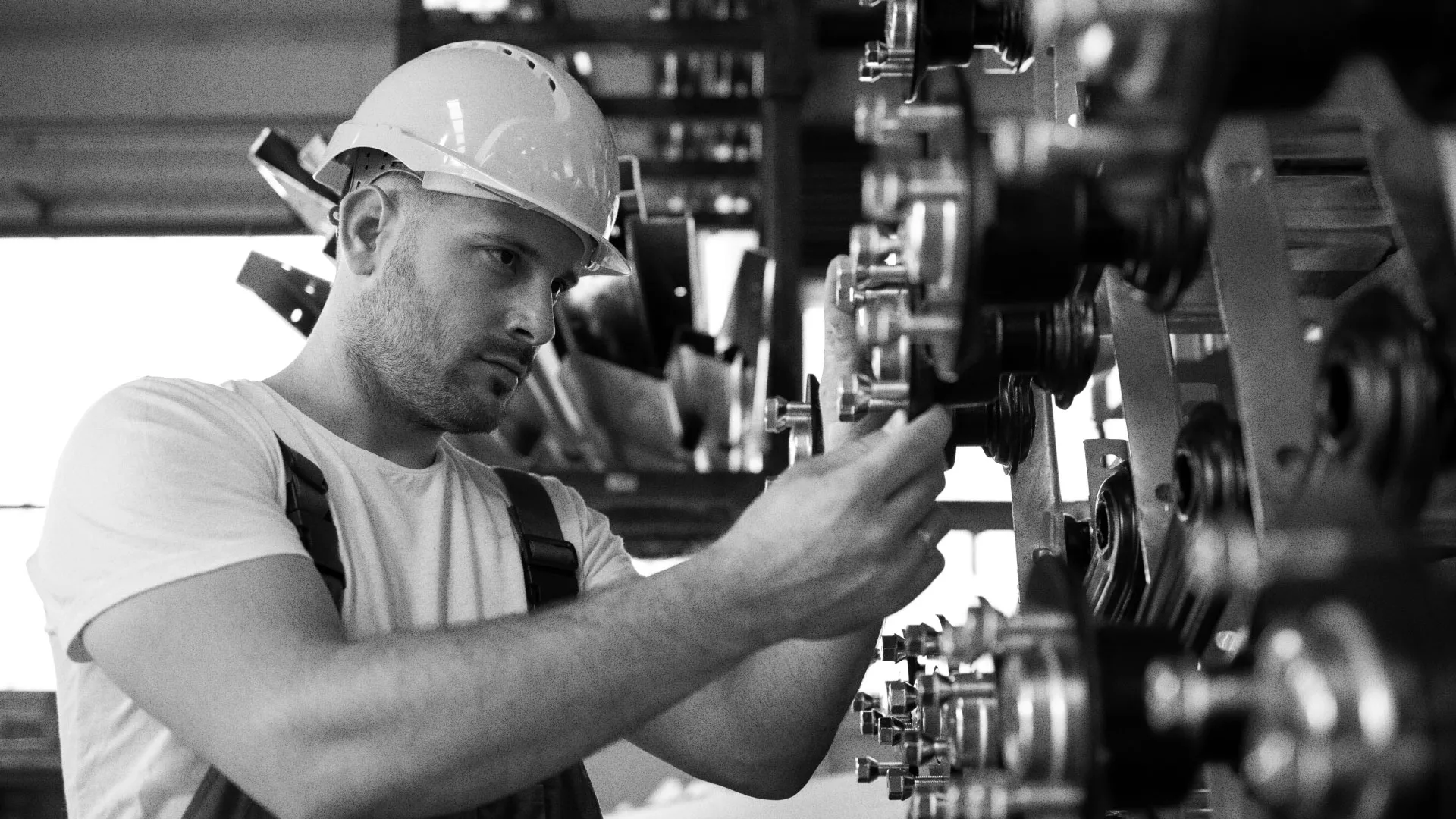 Разработка сайта для завода по продаже оборудования в Сураже